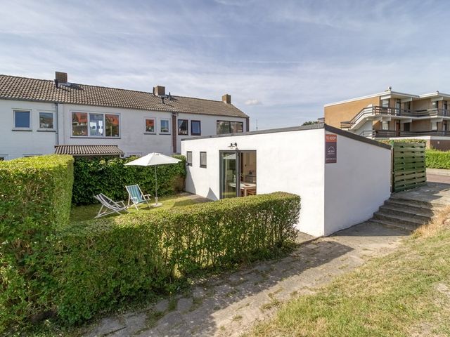 Egelantierlaan 1A, Cadzand