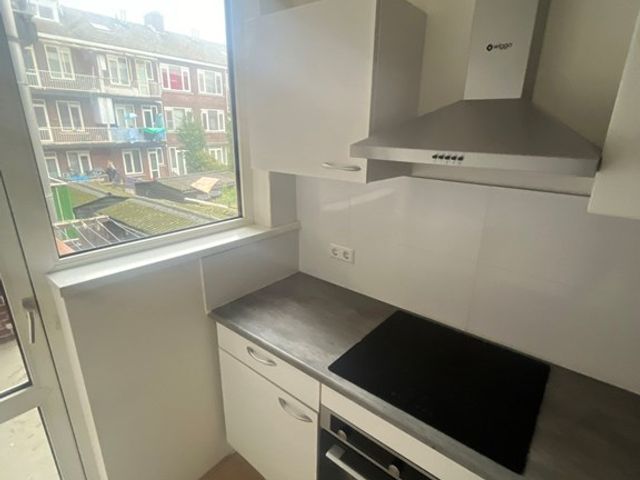 Zandblokstraat 8B, Rotterdam
