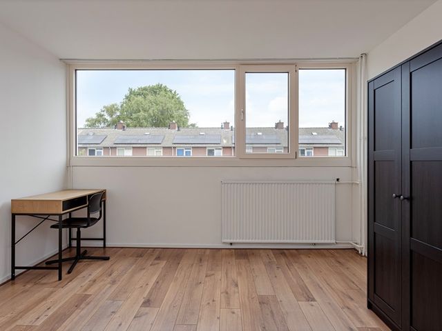 Straat Malakka 13, Veendam