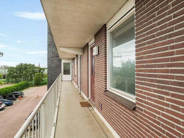 Zilverstein 99, Oegstgeest