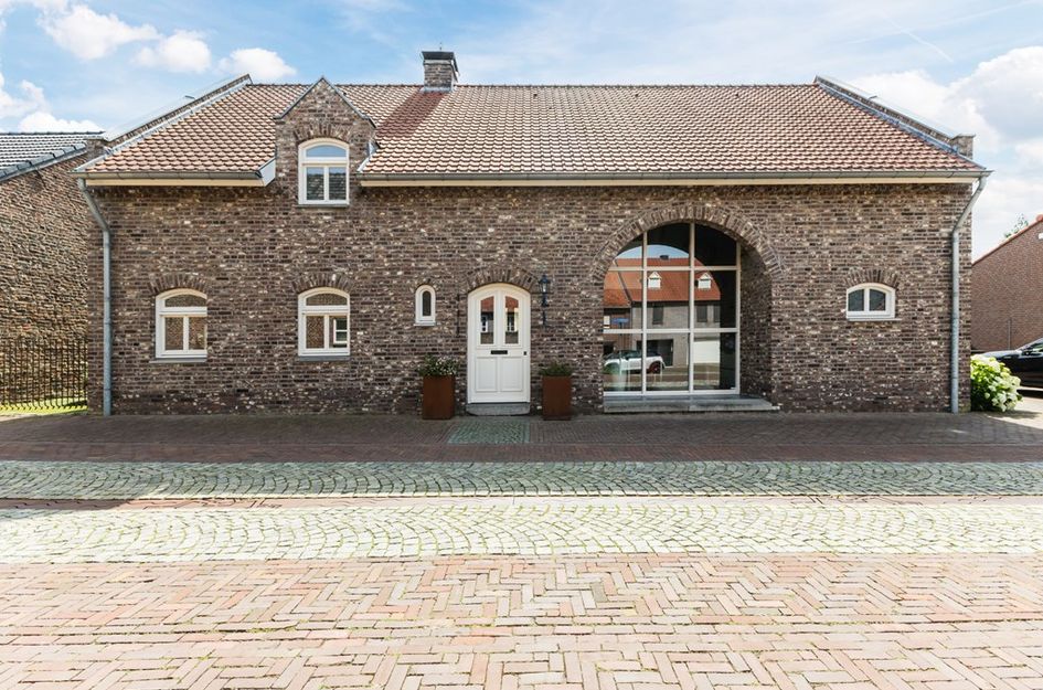Singelstraat West 1