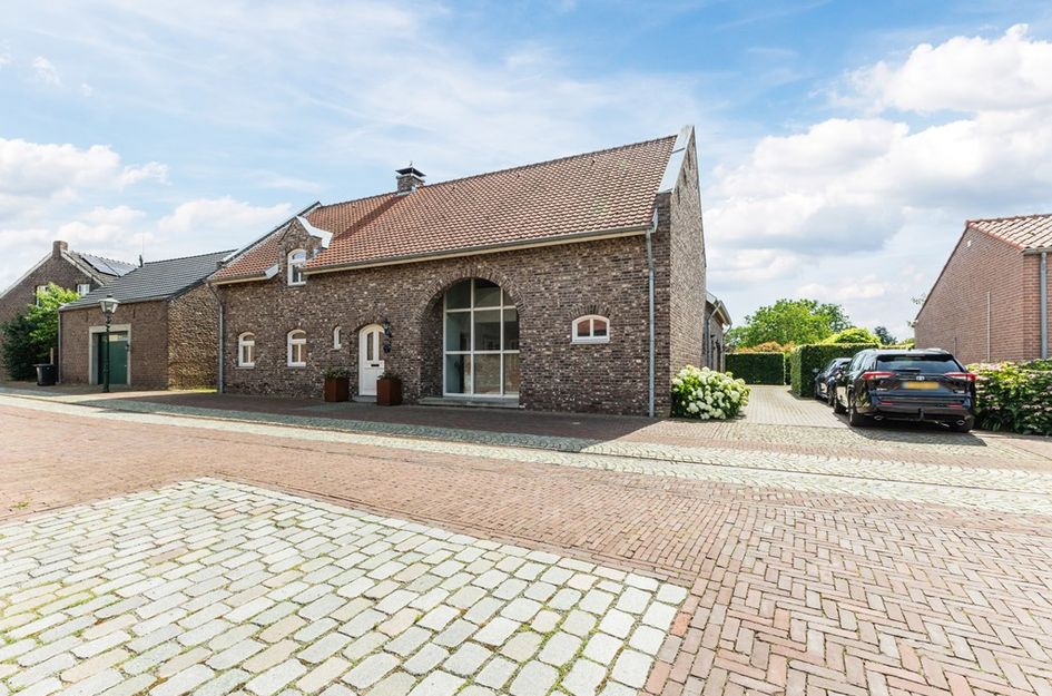 Singelstraat West 1