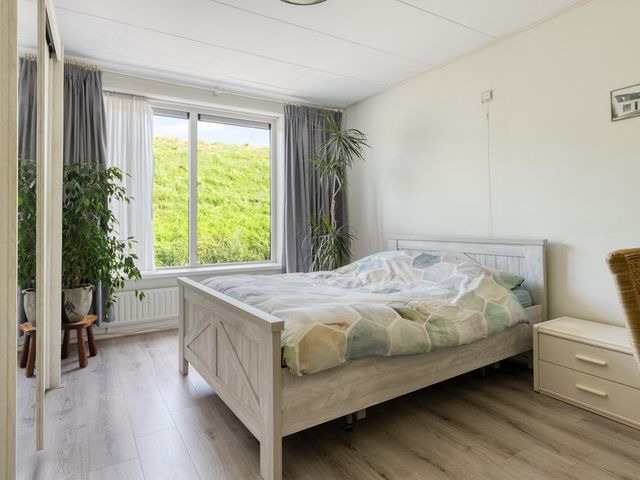 Duivenhoeksestraat 37, Graauw