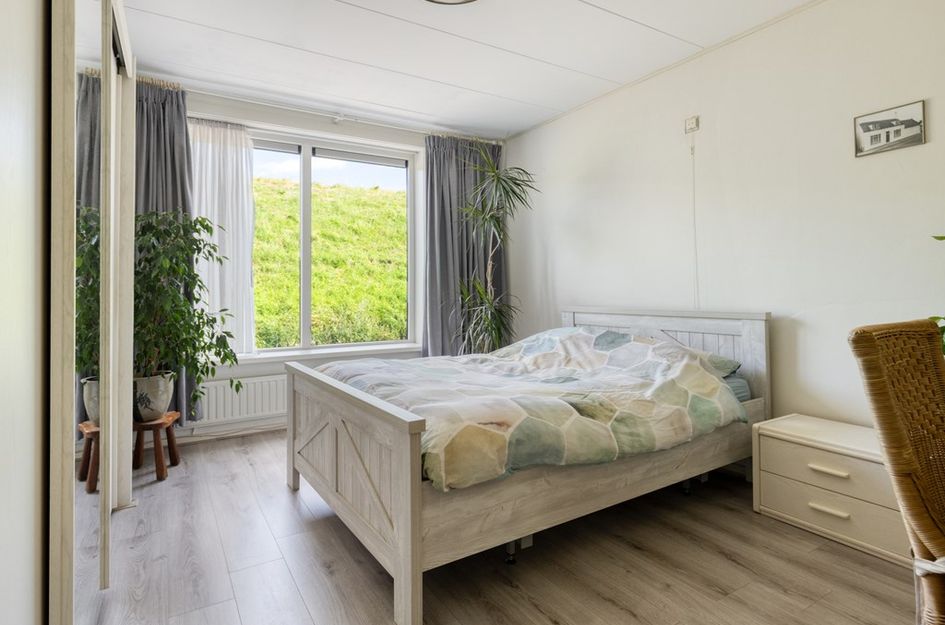 Duivenhoeksestraat 37