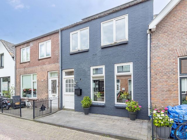 Nieuwe Schans 90, Bunschoten-Spakenburg