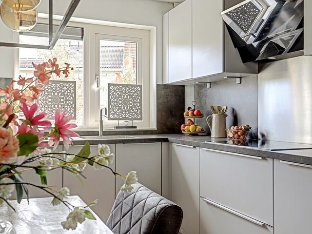 Hazelaarwede 19, Barendrecht