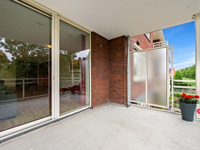 Boumare 120, Maasland