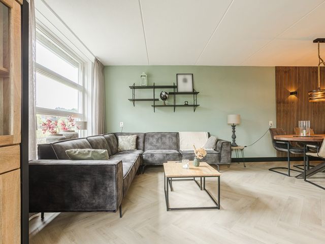 Prins Mauritsstraat 6, Oude Pekela
