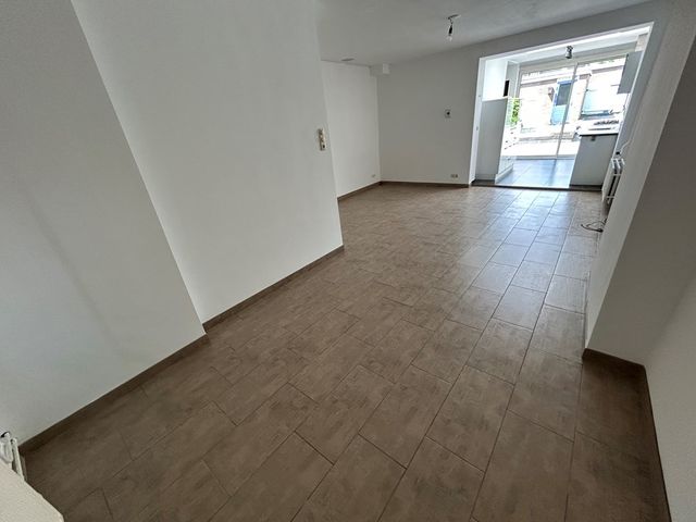 Karel van den Oeverstr 2, Heerlen