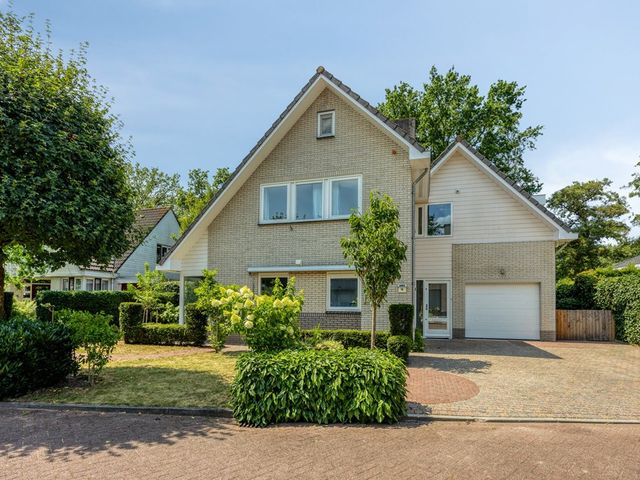 Betje Wolfflaan 16, Veenendaal