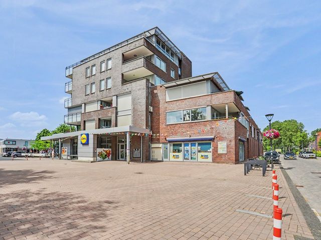 Máximaplein 5, Puttershoek
