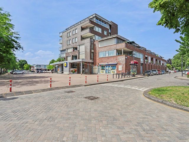 Máximaplein 5, Puttershoek
