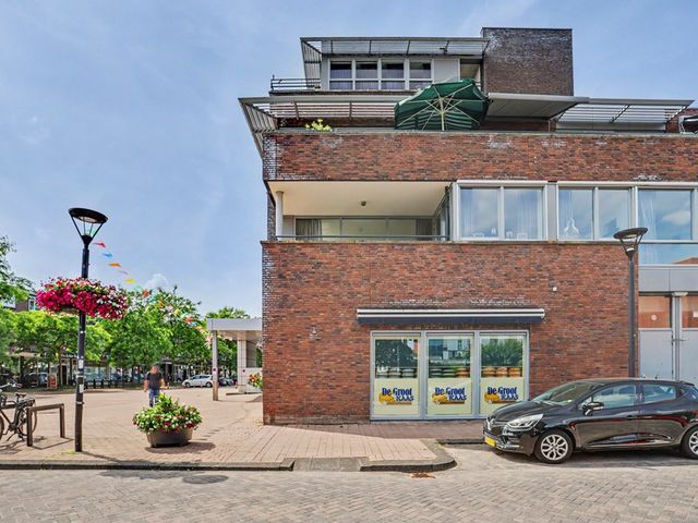 Máximaplein 5, Puttershoek