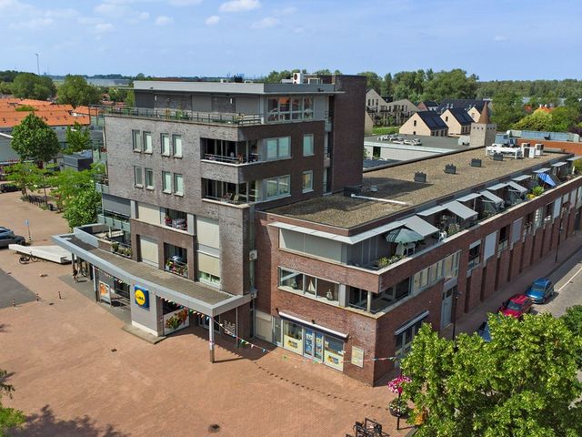 Máximaplein 5, Puttershoek
