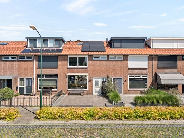 Paulus Potterstraat 11, Bunschoten-Spakenburg