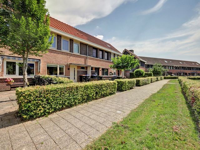 Tarwelaan 74, Zeewolde