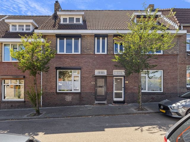 Emmastraat 120, Hoensbroek
