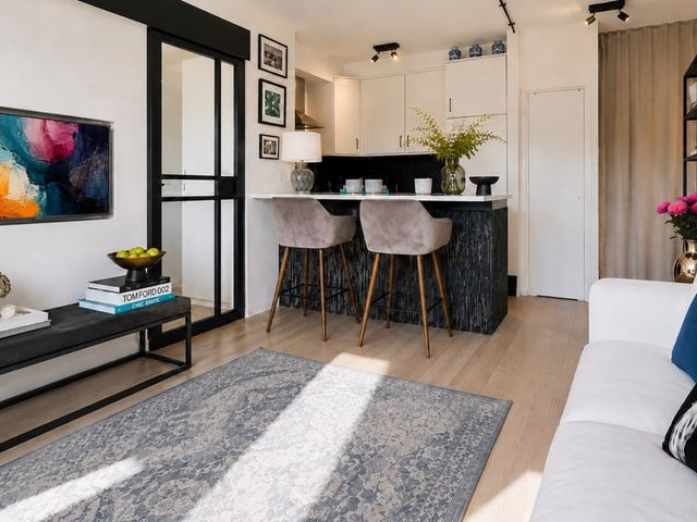 Van Nijenrodeweg 10, Amsterdam