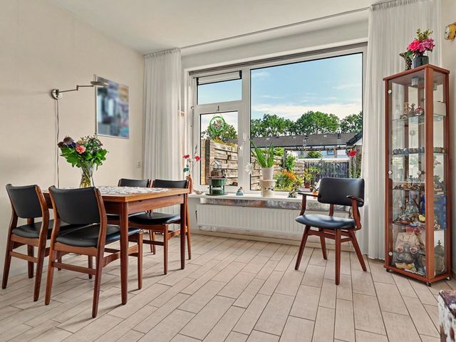 Hazelaarstraat 27, Puttershoek