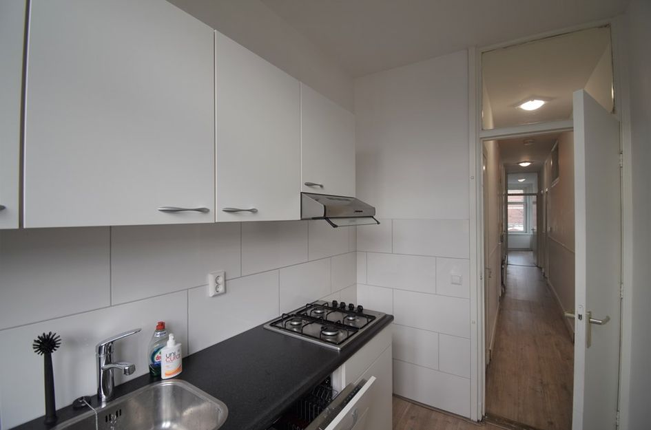 1e Middellandstraat 34B01