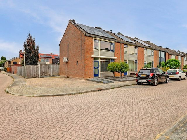 Prinses Margrietstraat 1, Millingen aan de Rijn
