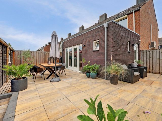 Prinses Margrietstraat 1, Millingen aan de Rijn