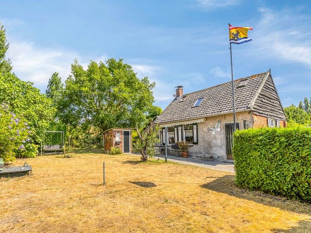 Zeedijk 14, Walsoorden
