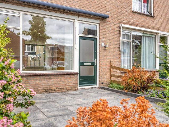 Everstein 15, Zwijndrecht