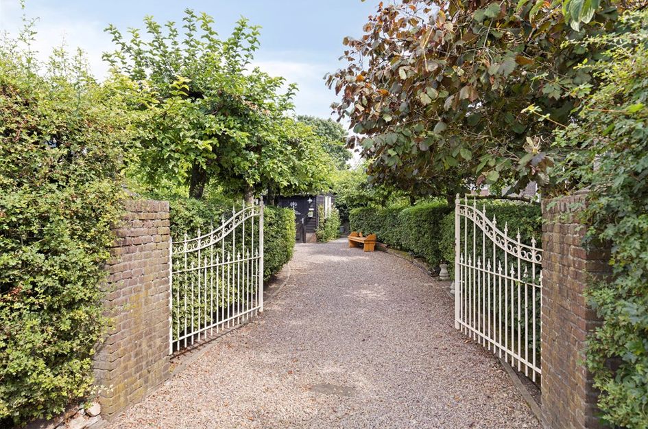 Heerbaan 76