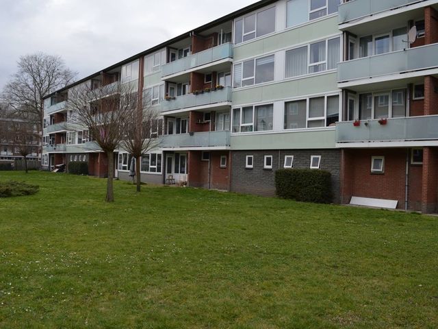 Rembrandtlaan 140, Enschede
