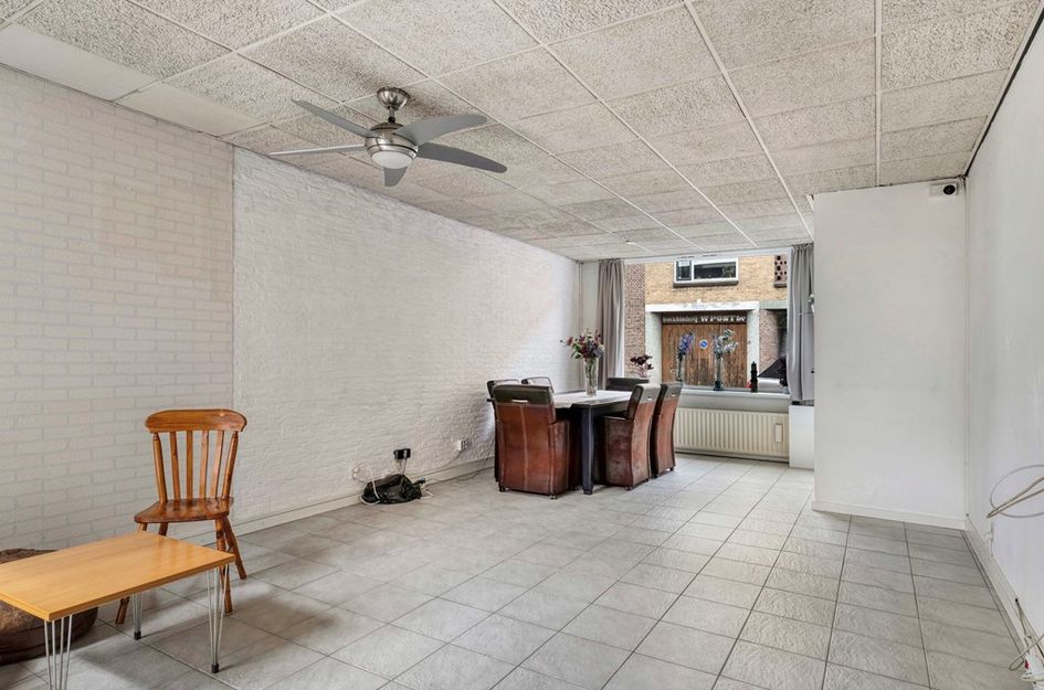 Makassarstraat 24