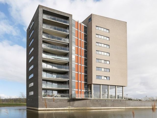 Spitsbergen , Almere