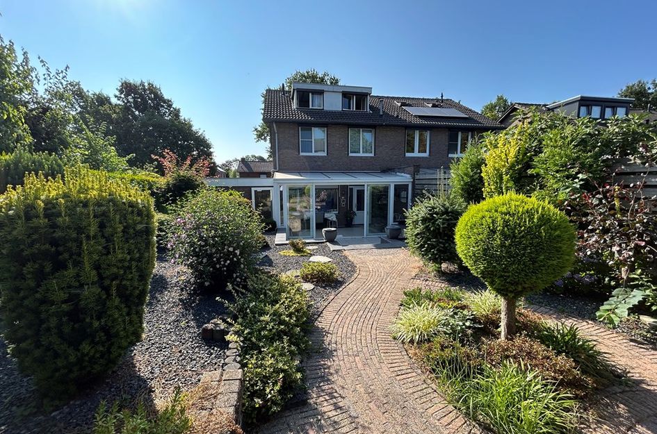 Burg. à Campostraat 2