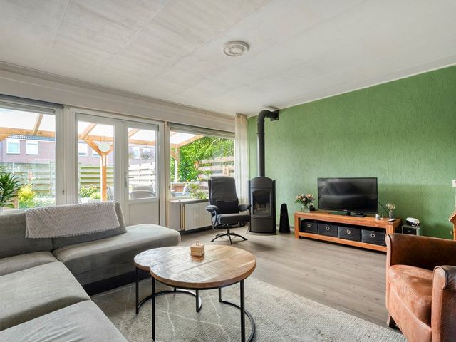 Regulus 36, Hoogeveen
