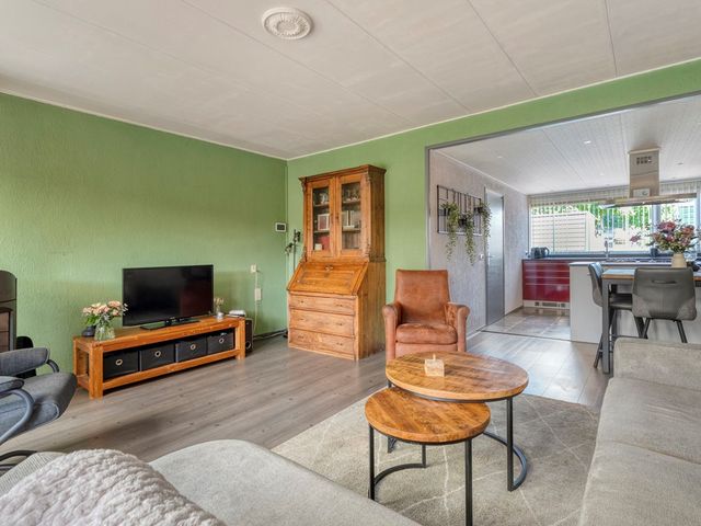 Regulus 36, Hoogeveen
