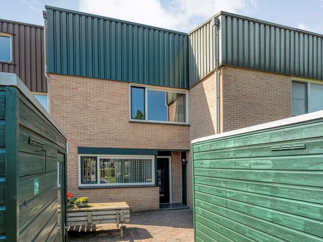 Regulus 36, Hoogeveen