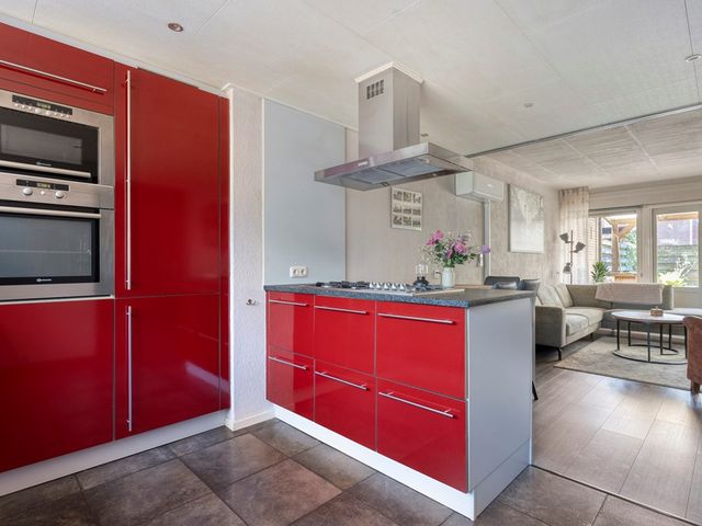 Regulus 36, Hoogeveen