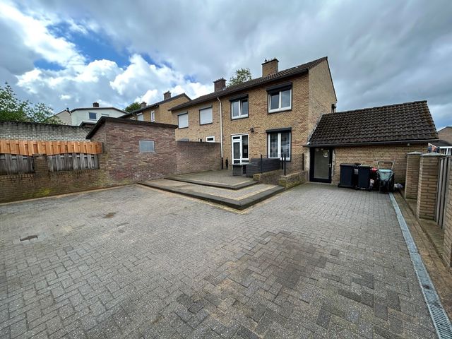 Aalbersestraat 1, Landgraaf