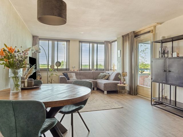 Maasboulevard 21, 's-Hertogenbosch