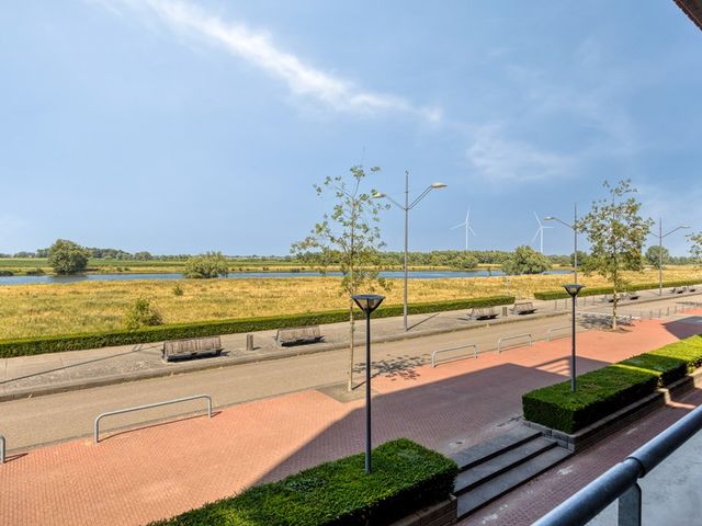 Maasboulevard 21, 's-Hertogenbosch
