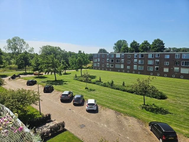 Berberisstraat 11, Hoogeveen