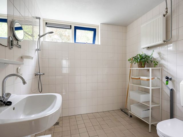 Esdoornlaan 12, Marum