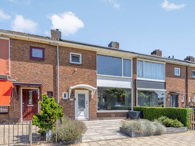 Perkstraat 17, Zwijndrecht