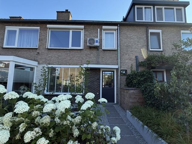 Dorsersstraat 46, Nieuw-Vennep