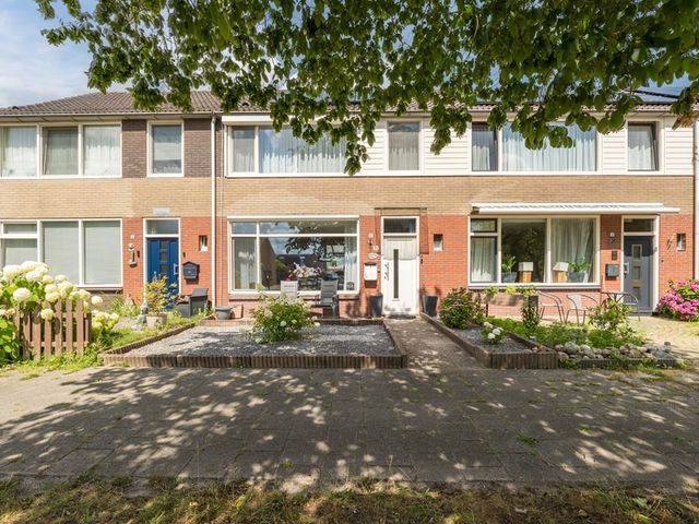 Lekstraat 13, Winschoten