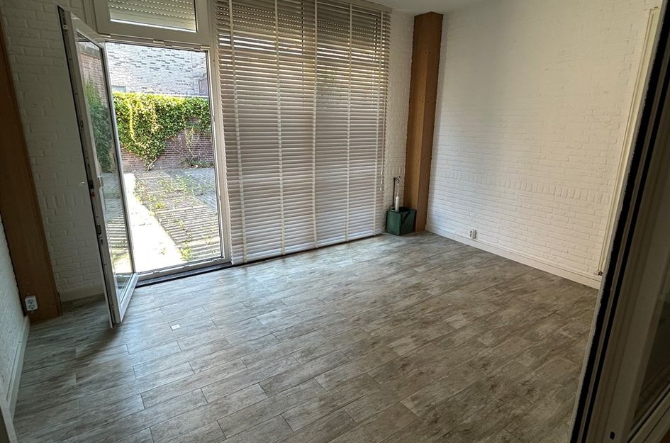 Einderstraat 17A