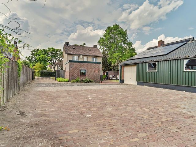 Schoolstraat 51, Moergestel