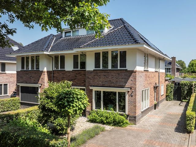 Ereprijslaan 7, Beilen