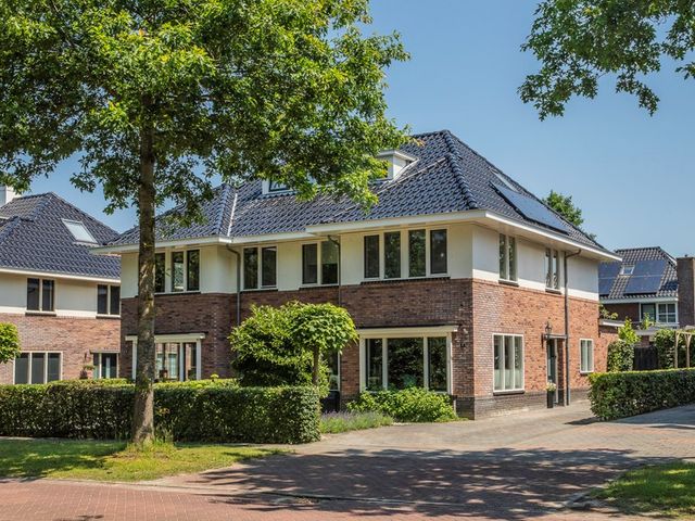 Ereprijslaan 7, Beilen