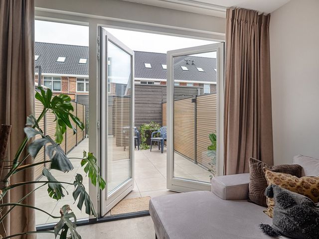 Keramiekstraat 36, Rijnsburg